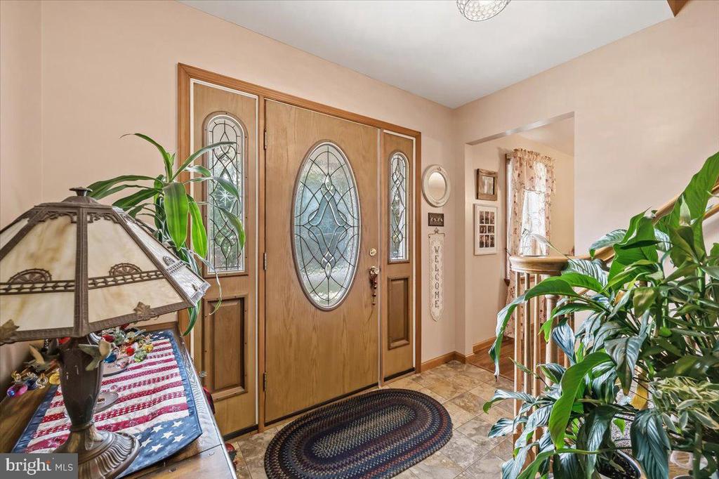 322 W 10TH STREET