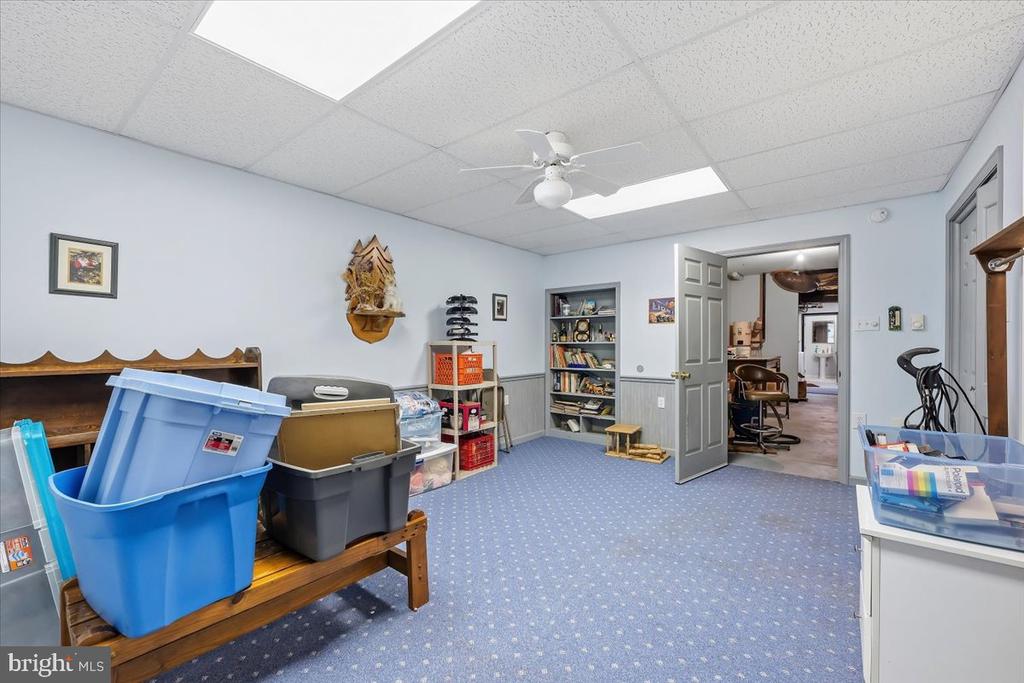 322 W 10TH STREET