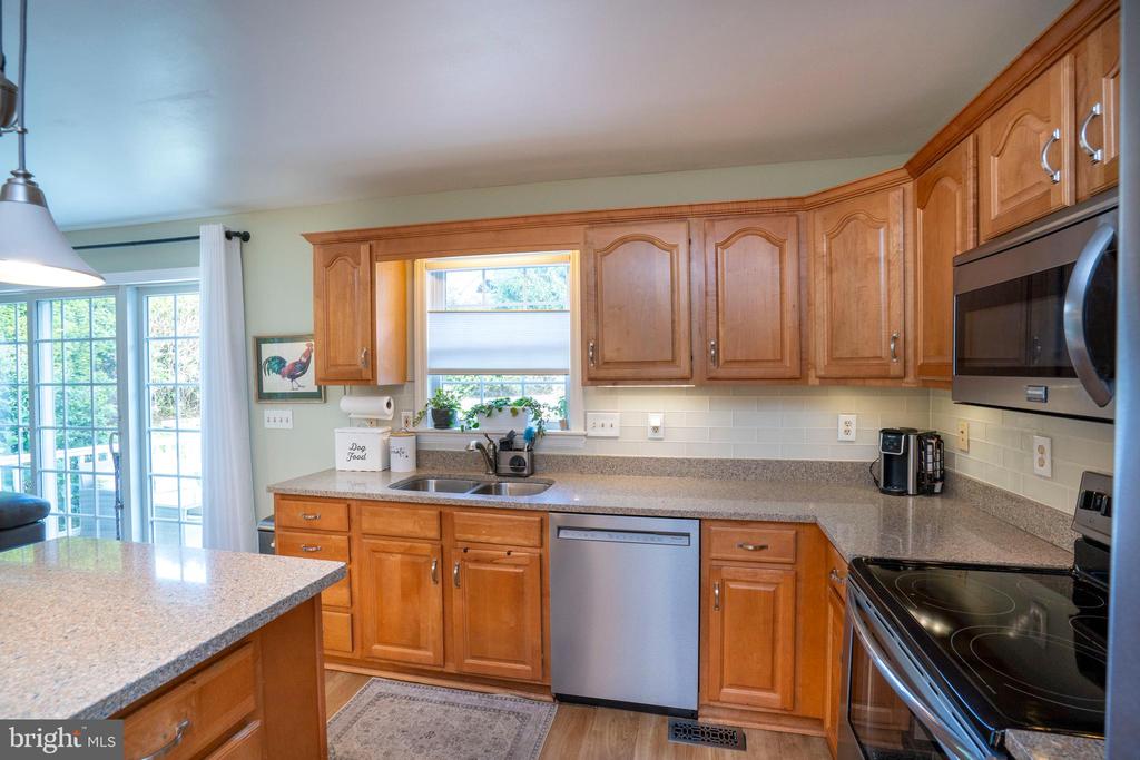 354 VILLAGE HEIGHTS DRIVE