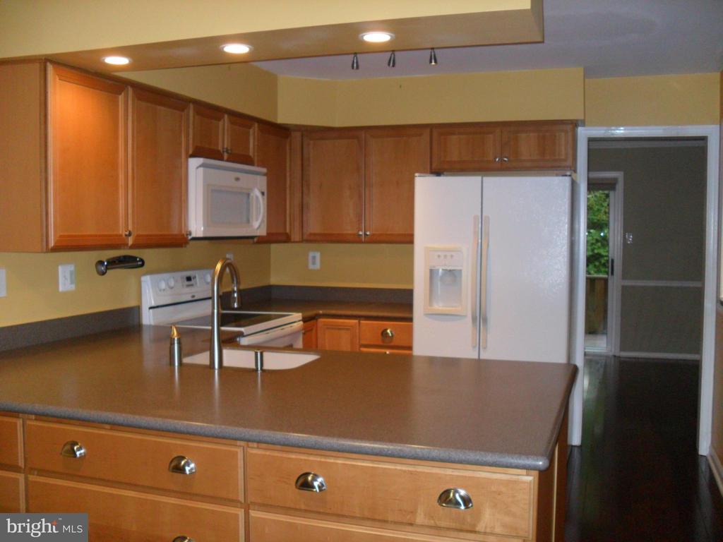 204 ARCHER COURT