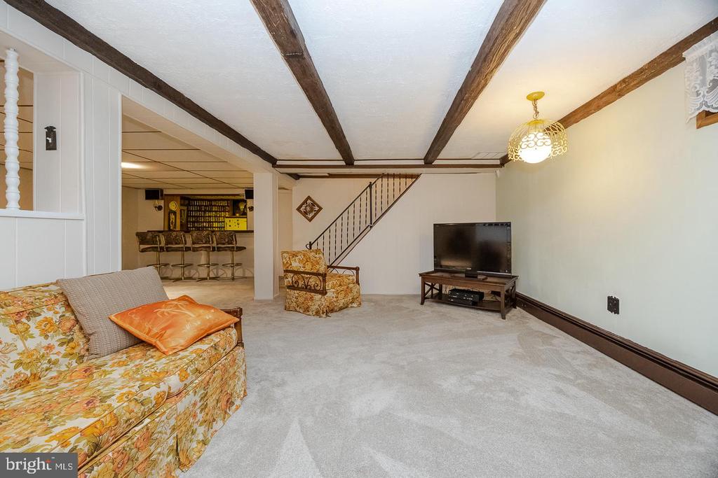 1113 ASHBRIDGE ROAD