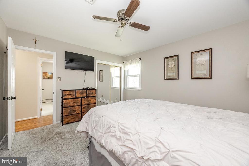 1113 ASHBRIDGE ROAD