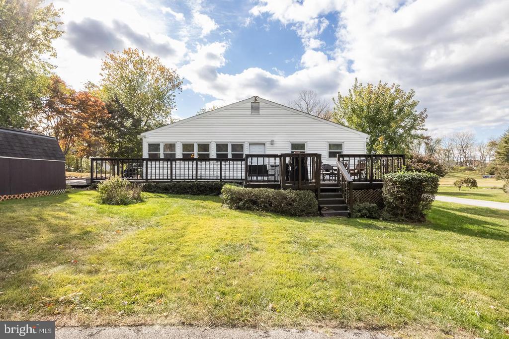 1113 ASHBRIDGE ROAD