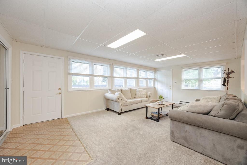 1113 ASHBRIDGE ROAD