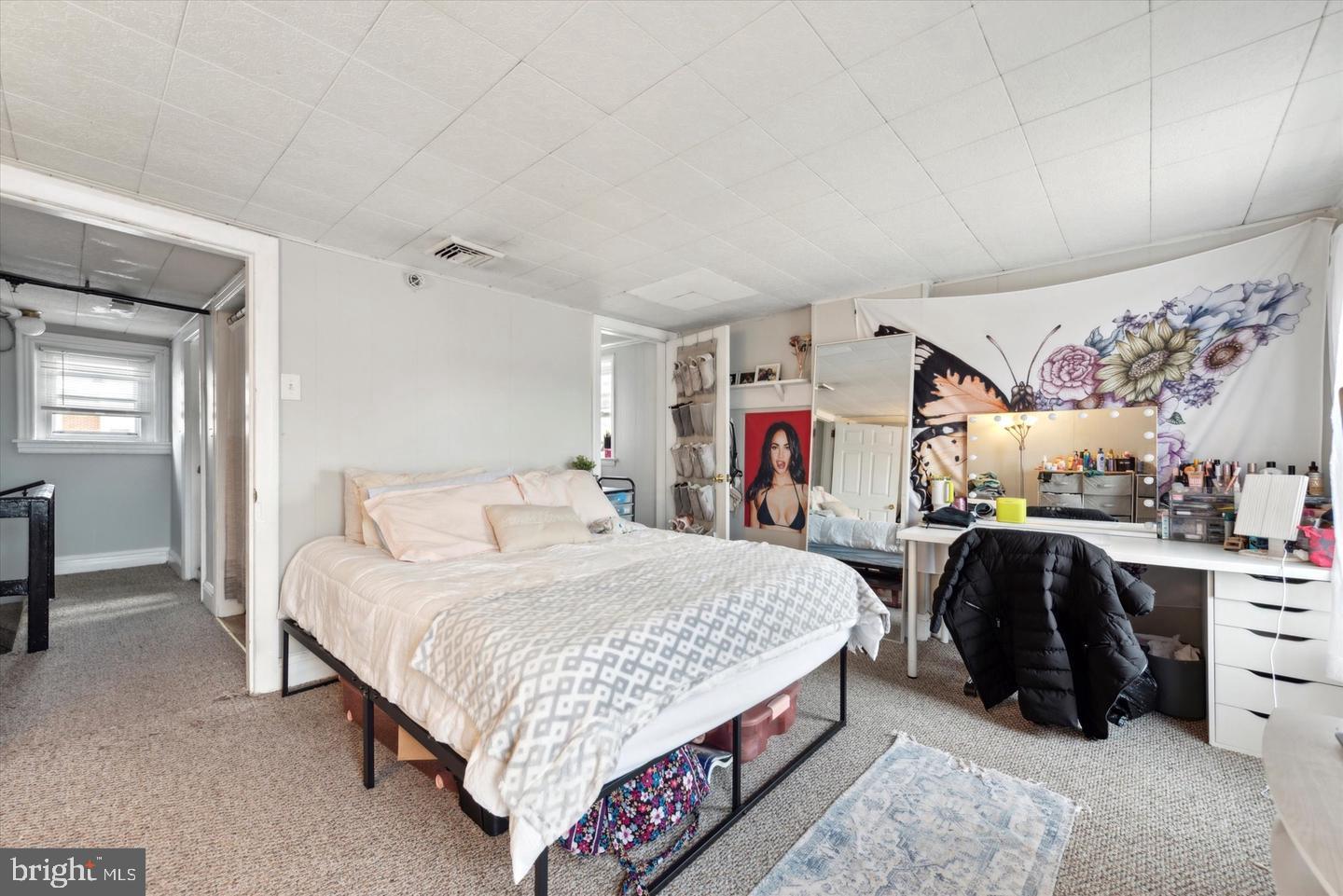 301 N DARLINGTON STREET 2