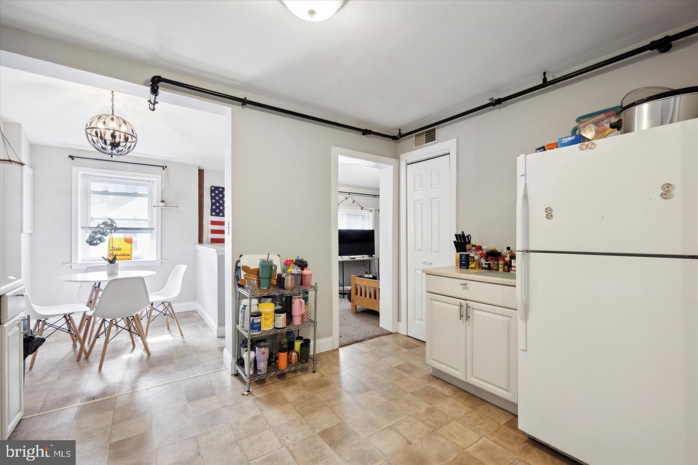 301 N DARLINGTON STREET 2