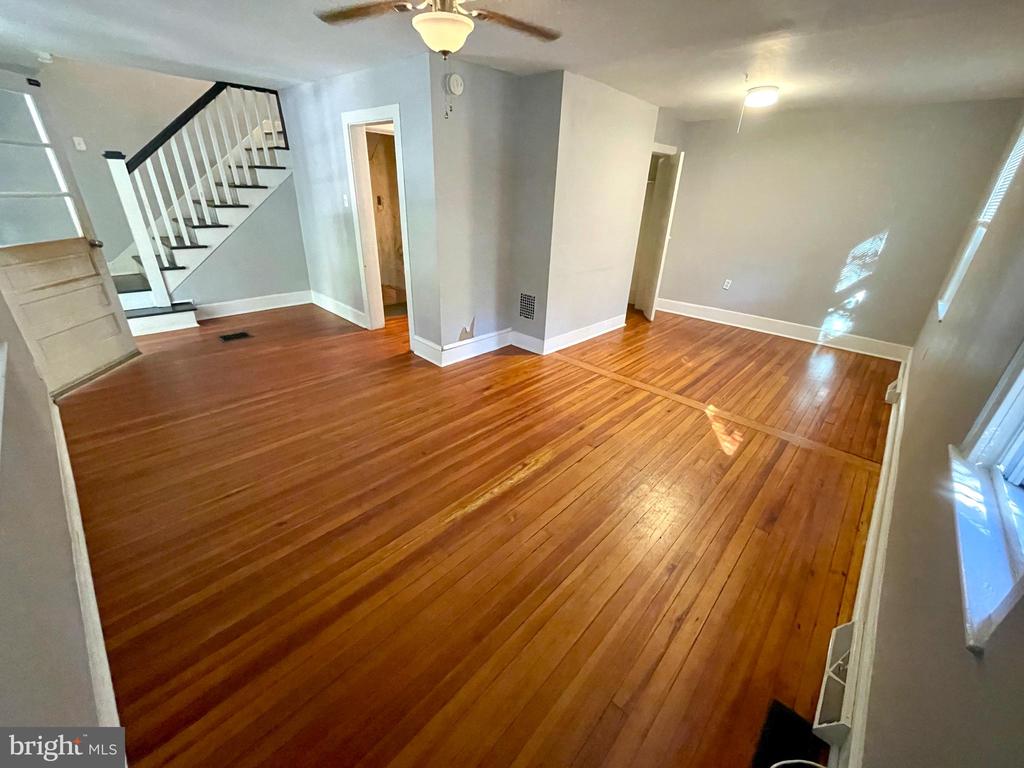 39 SUMMIT AVENUE
