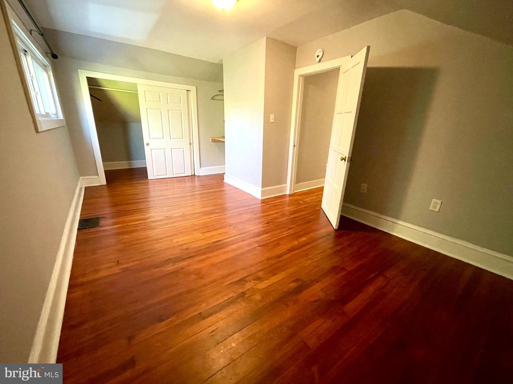 39 SUMMIT AVENUE