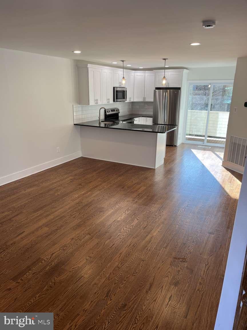 357 NEW MARKET COURT