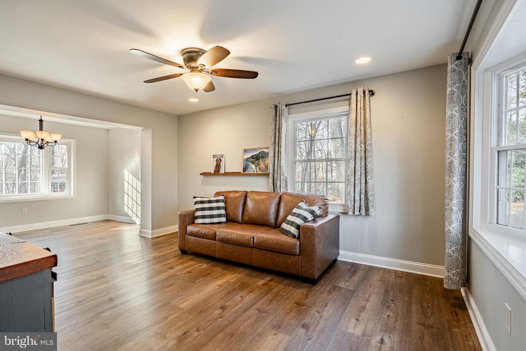 1424 FEDERAL DRIVE