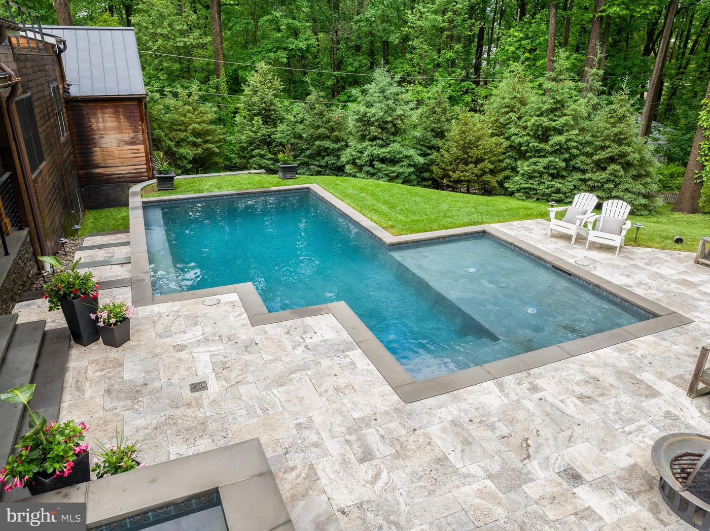 25 Bodine Rd