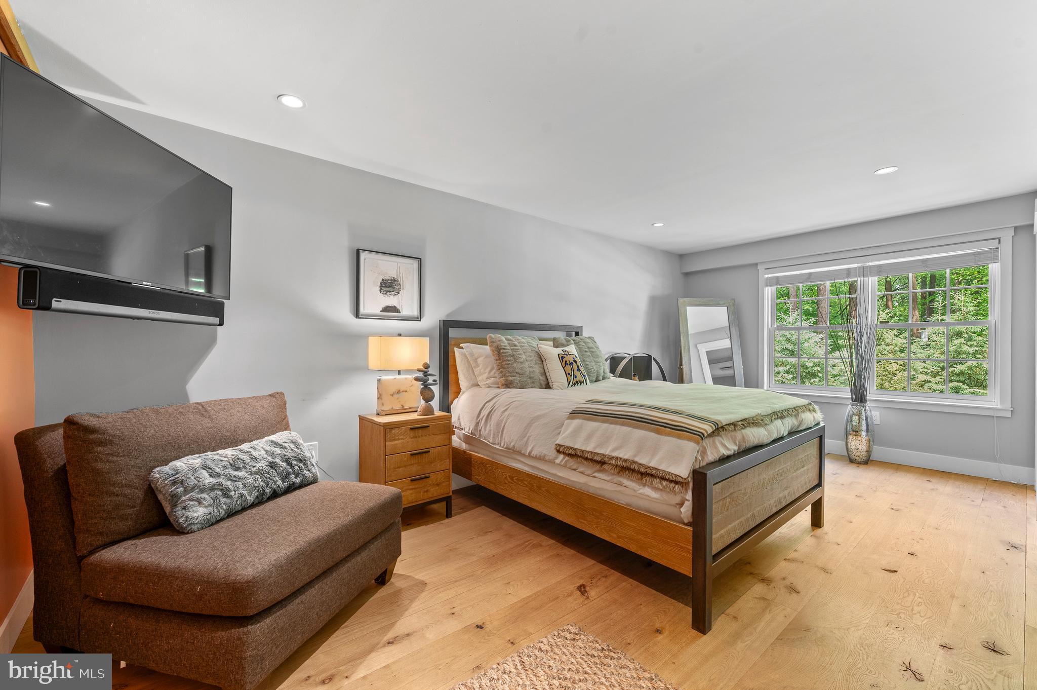 25 Bodine Rd