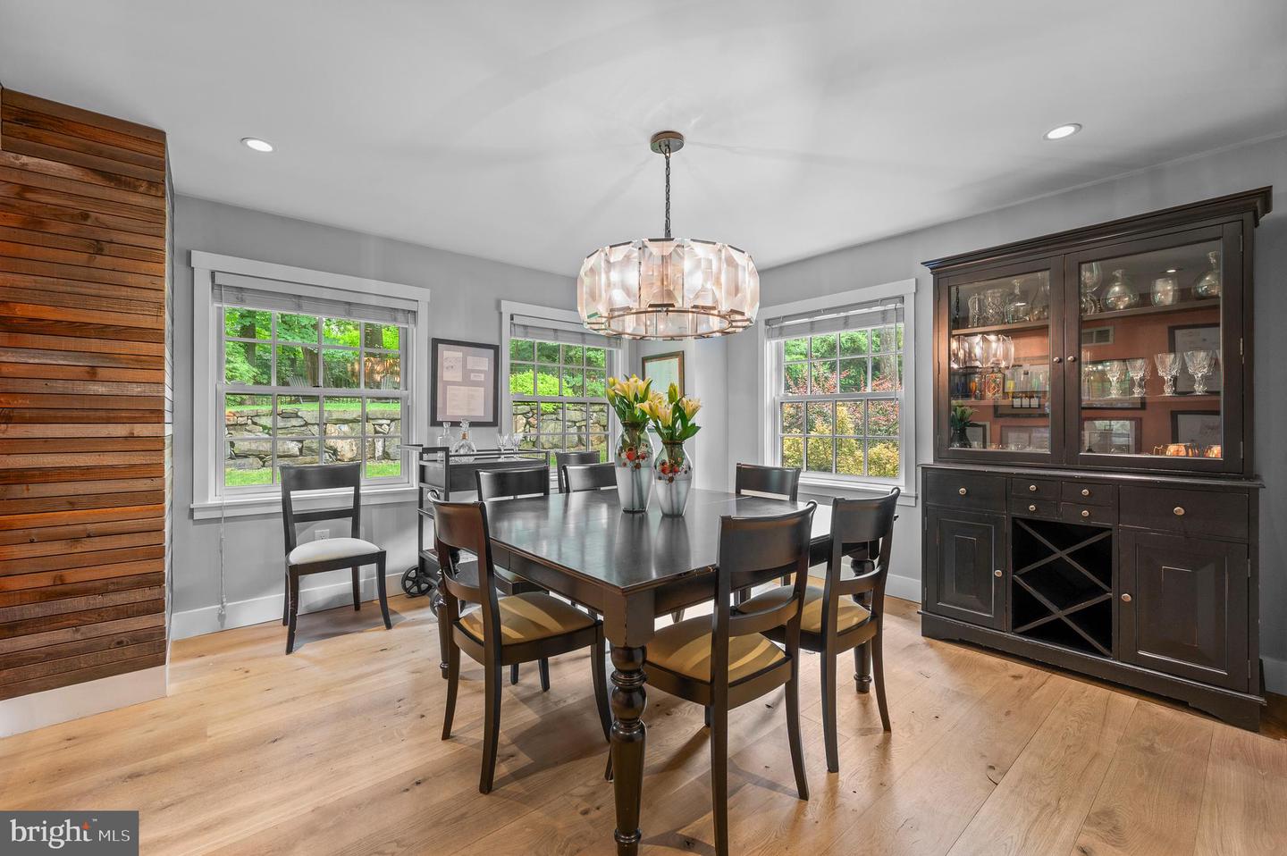 25 Bodine Rd