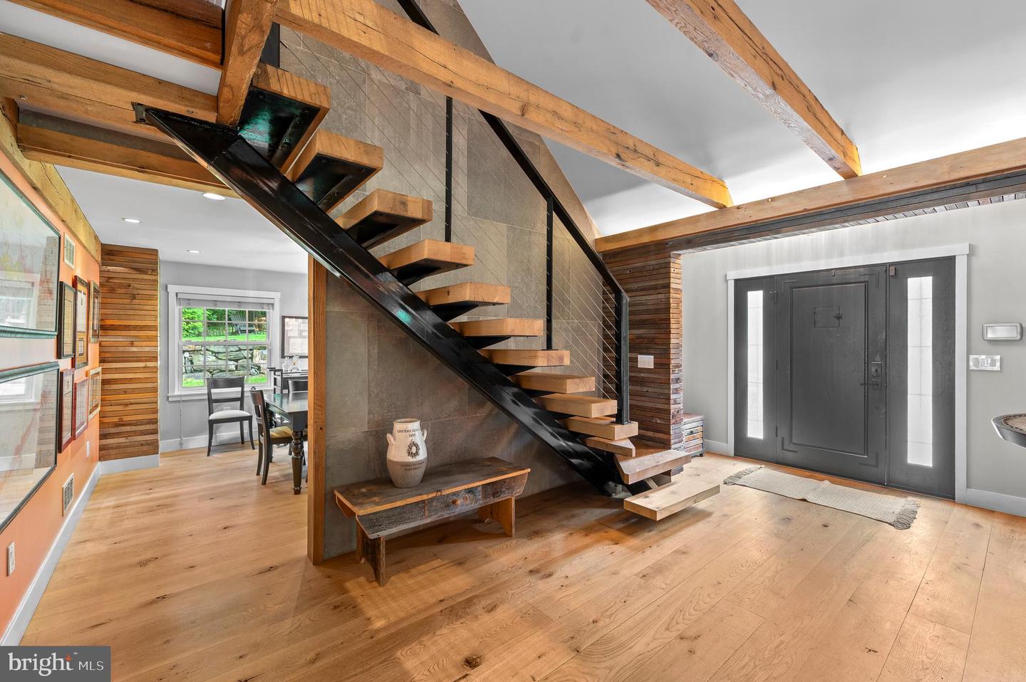 25 Bodine Rd