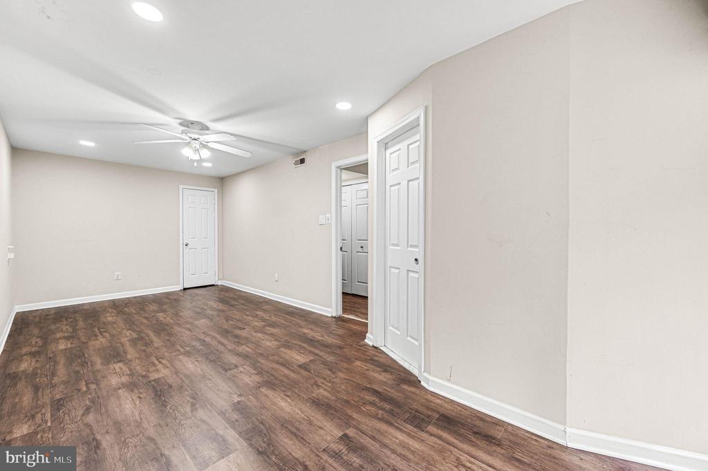 358 NEW MARKET COURT
