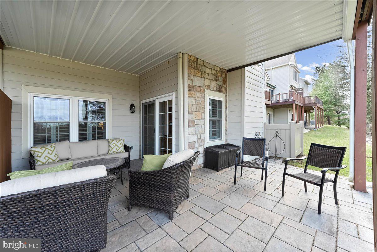 236 GREENBRIAR DRIVE