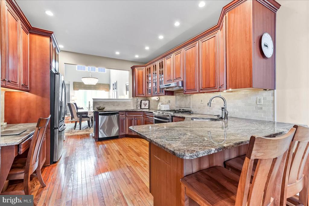 236 GREENBRIAR DRIVE