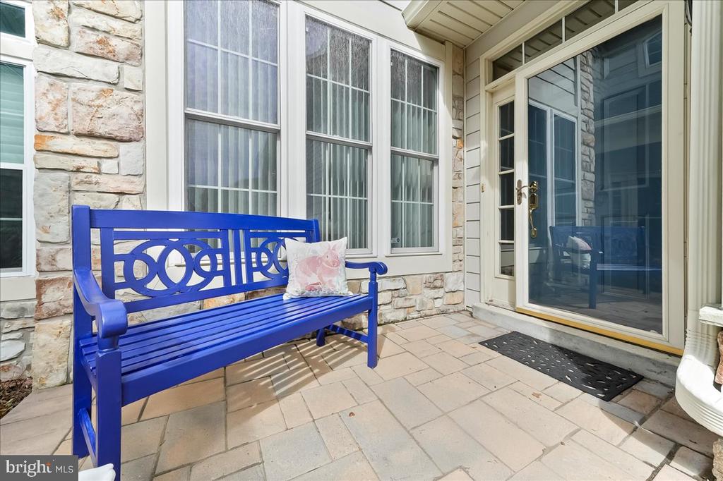 236 GREENBRIAR DRIVE