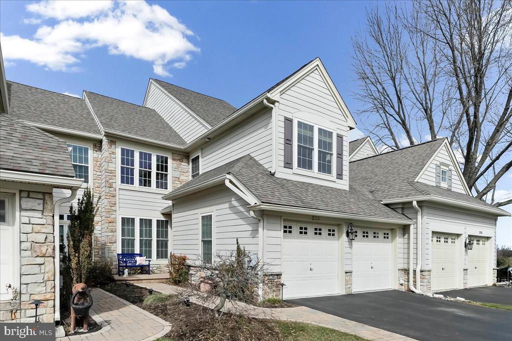 236 GREENBRIAR DRIVE