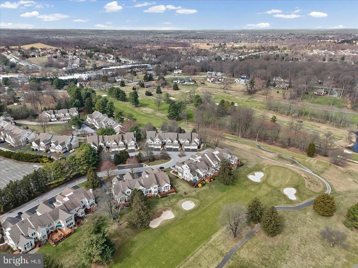 236 GREENBRIAR DRIVE