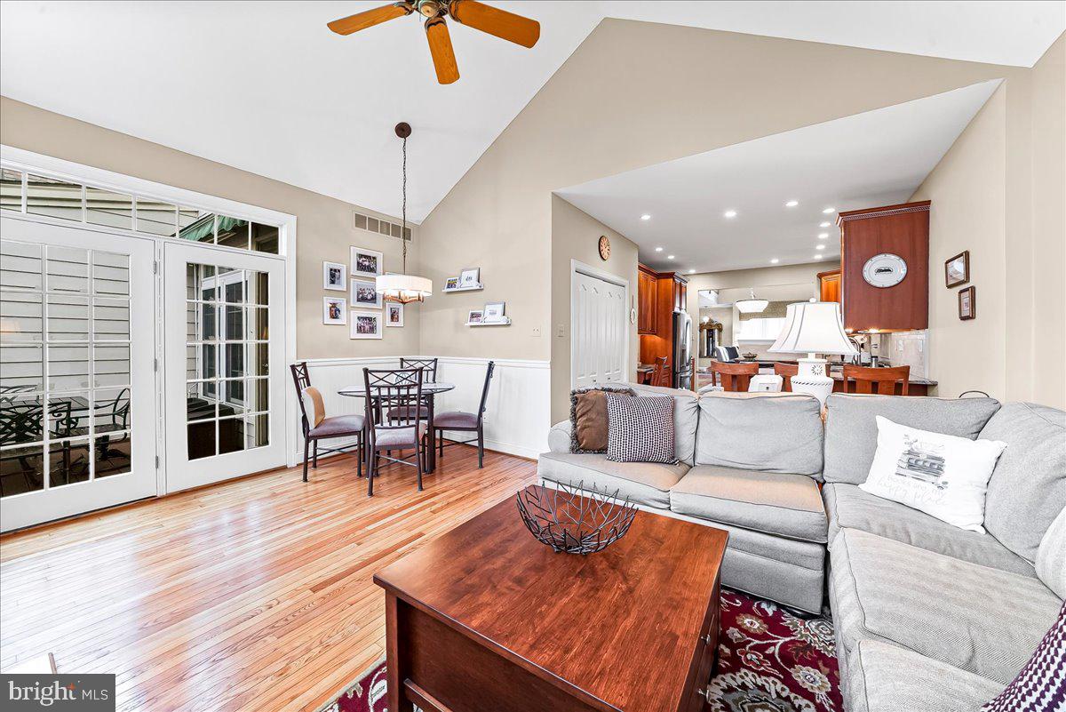 236 GREENBRIAR DRIVE