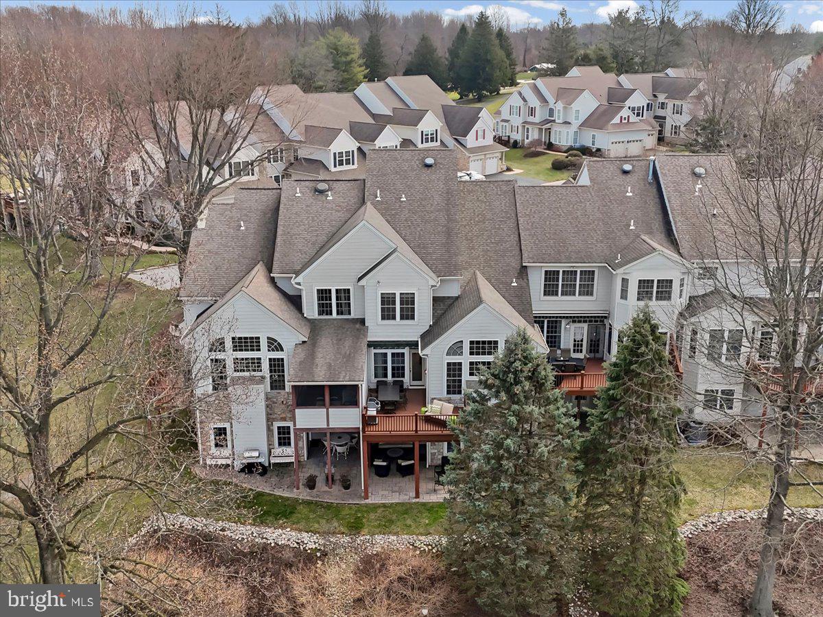 236 GREENBRIAR DRIVE