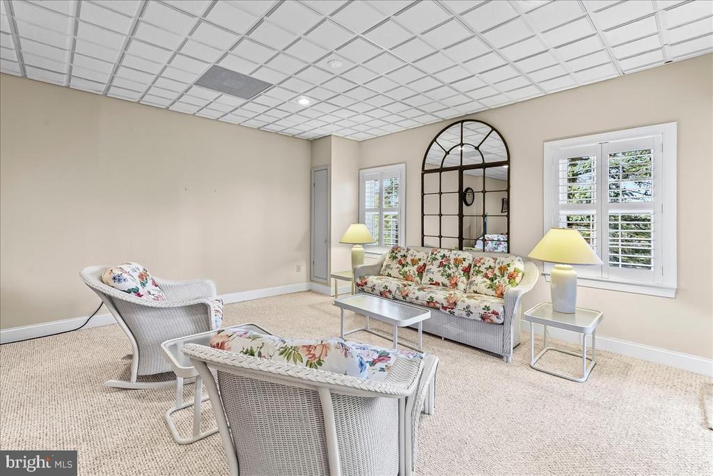 236 GREENBRIAR DRIVE