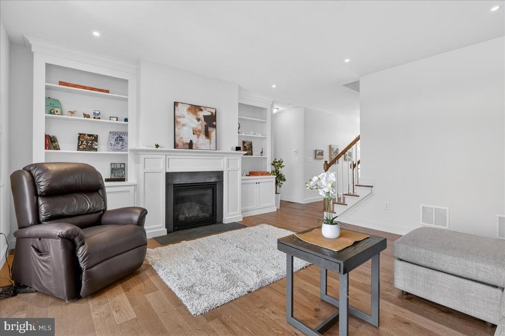 329 CENTURY OAK DRIVE