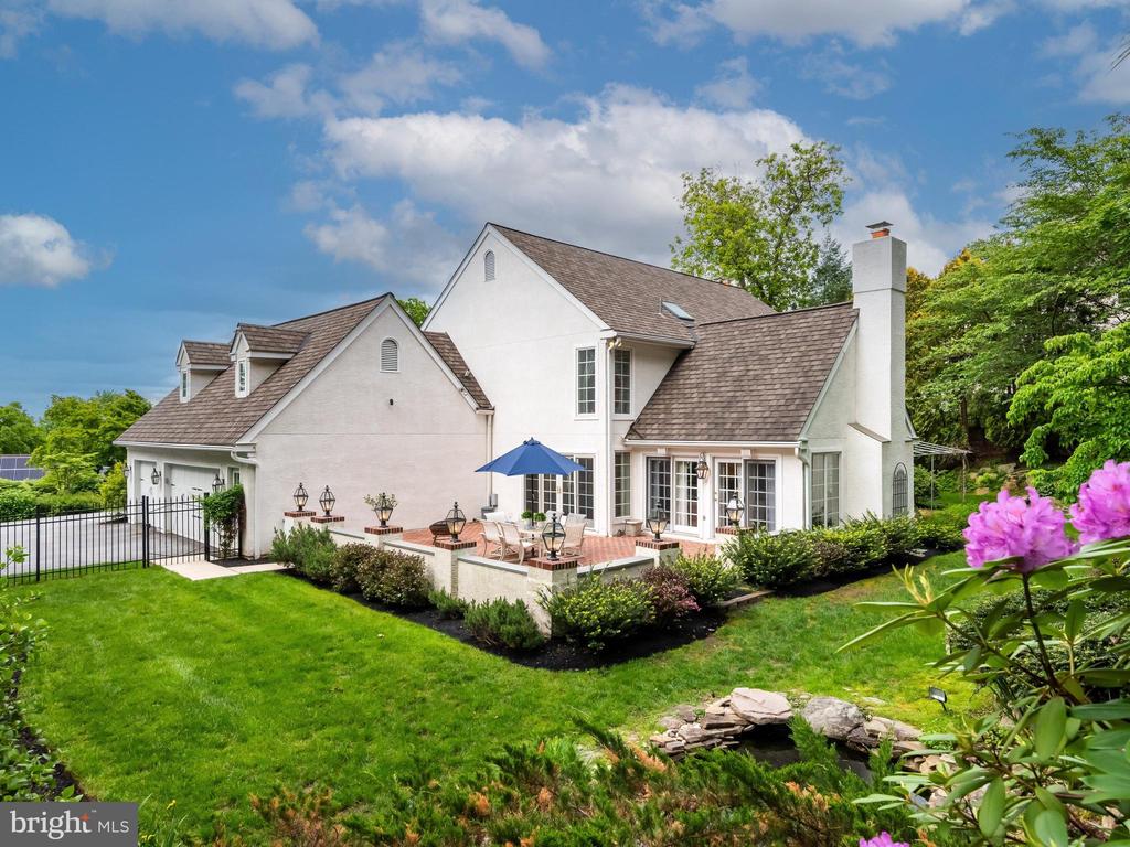 430 FREEDOM VIEW LANE