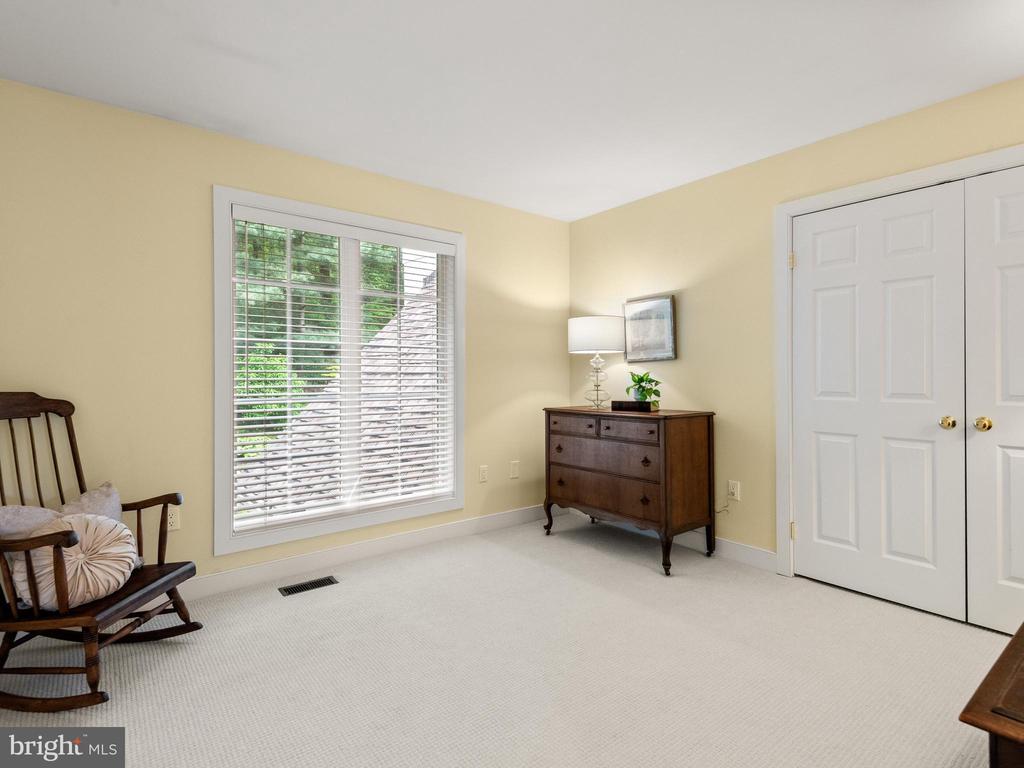 430 FREEDOM VIEW LANE