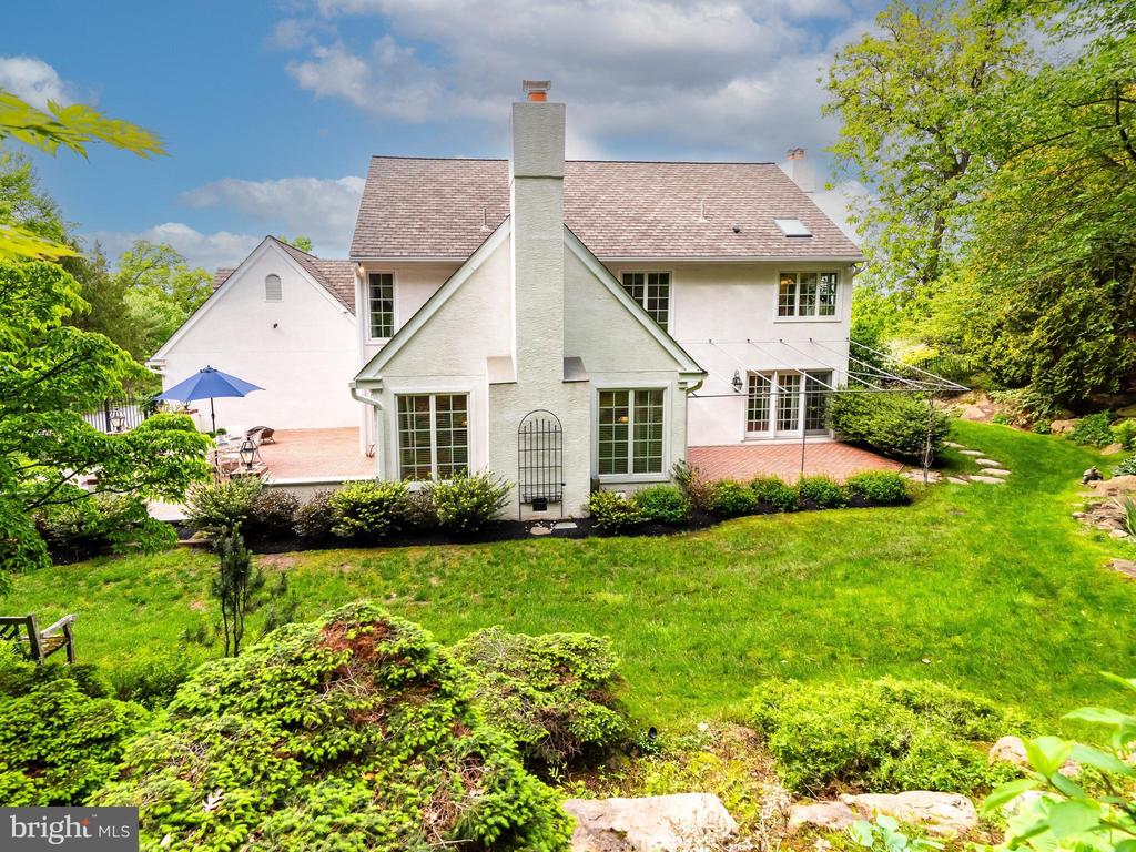 430 FREEDOM VIEW LANE