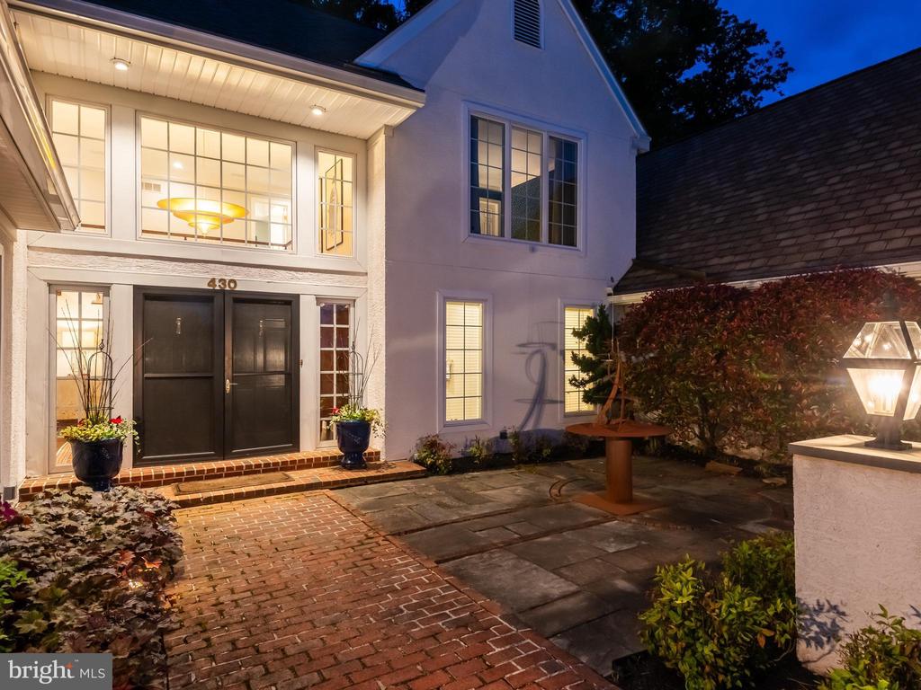 430 FREEDOM VIEW LANE
