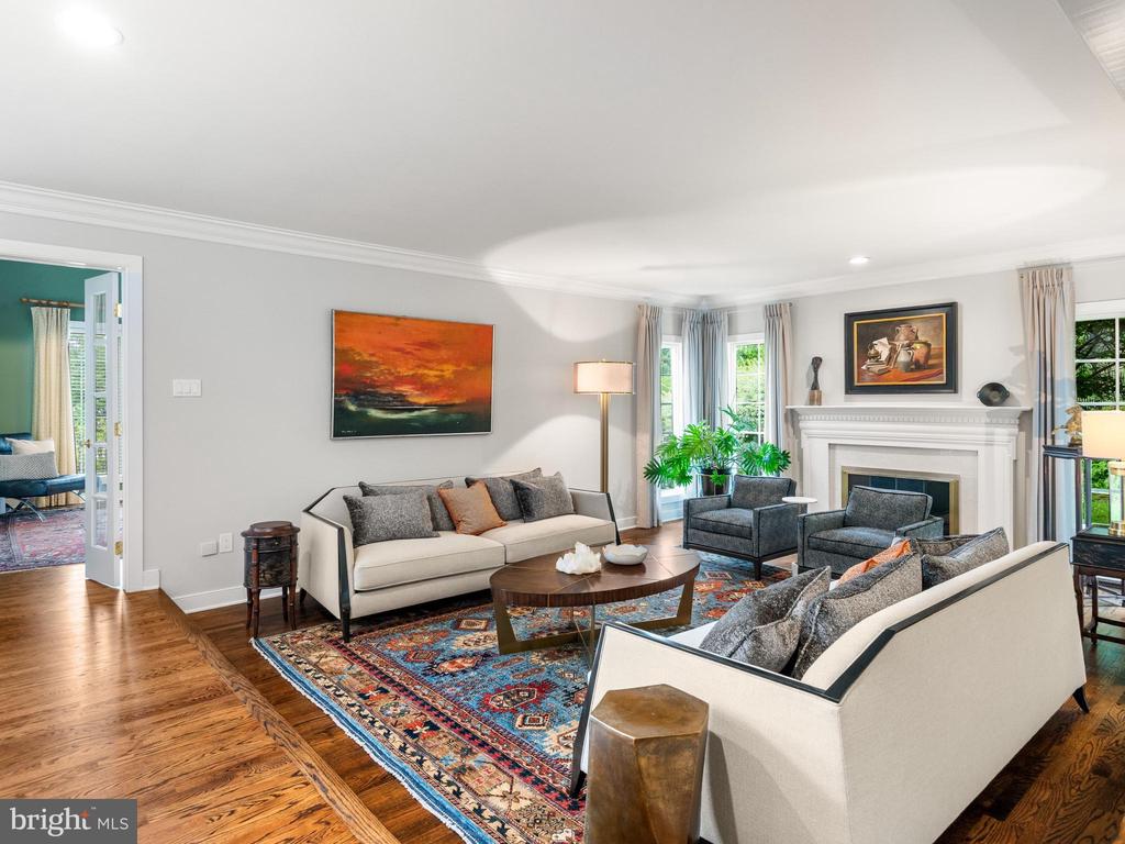 430 FREEDOM VIEW LANE