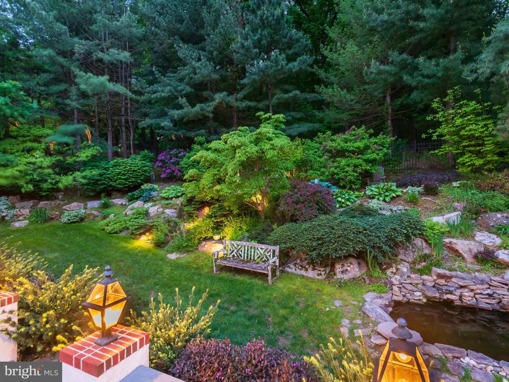 430 FREEDOM VIEW LANE
