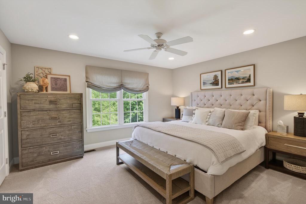923 SHENANDOAH LANE