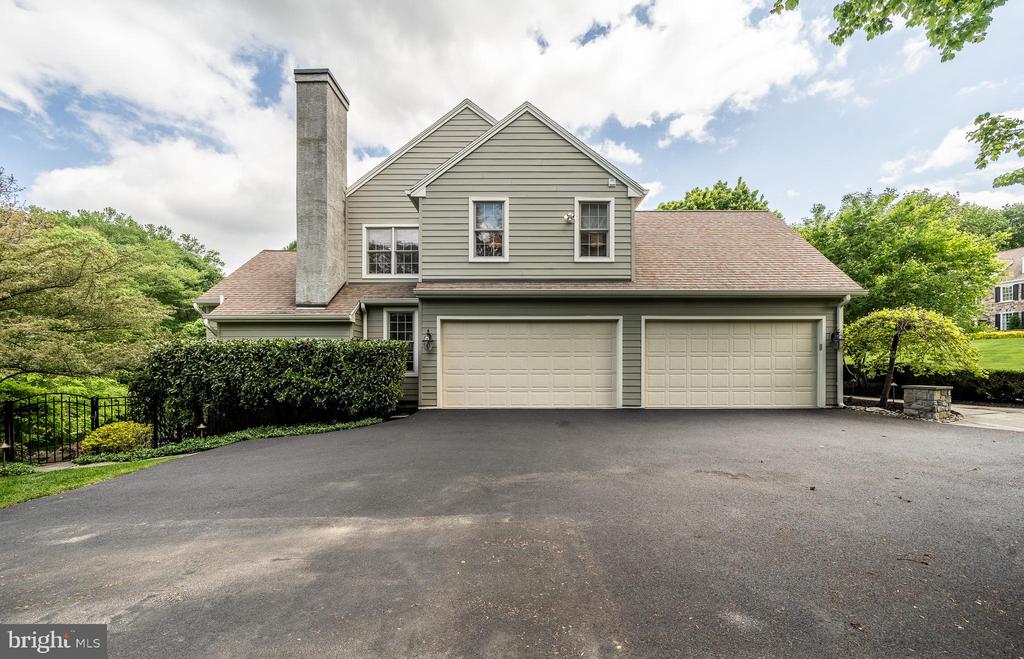 923 SHENANDOAH LANE