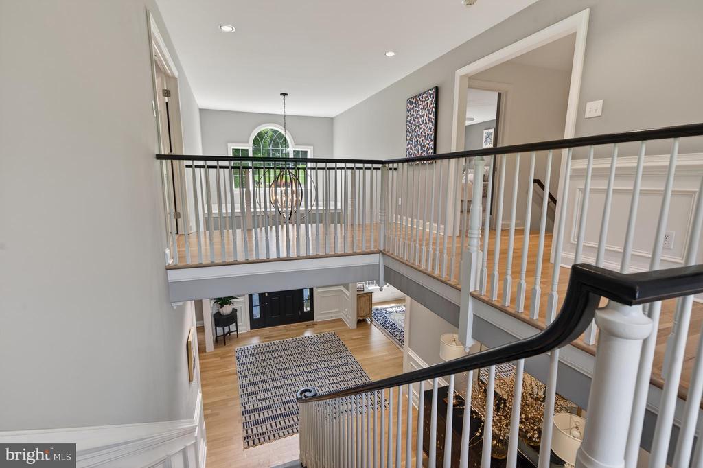 923 SHENANDOAH LANE