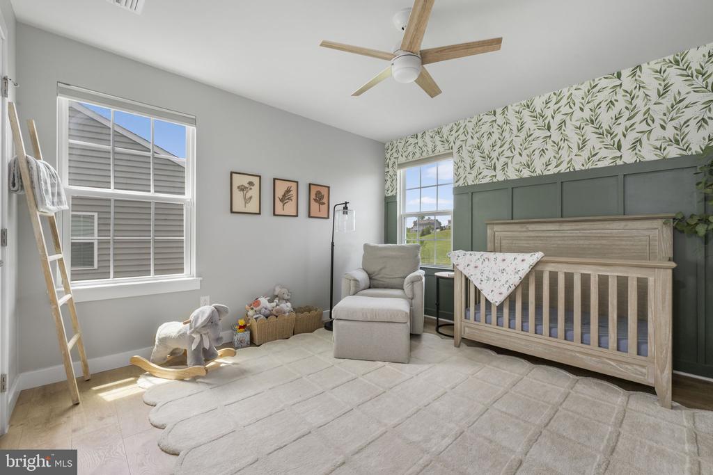 1121 ISABELLA COURT