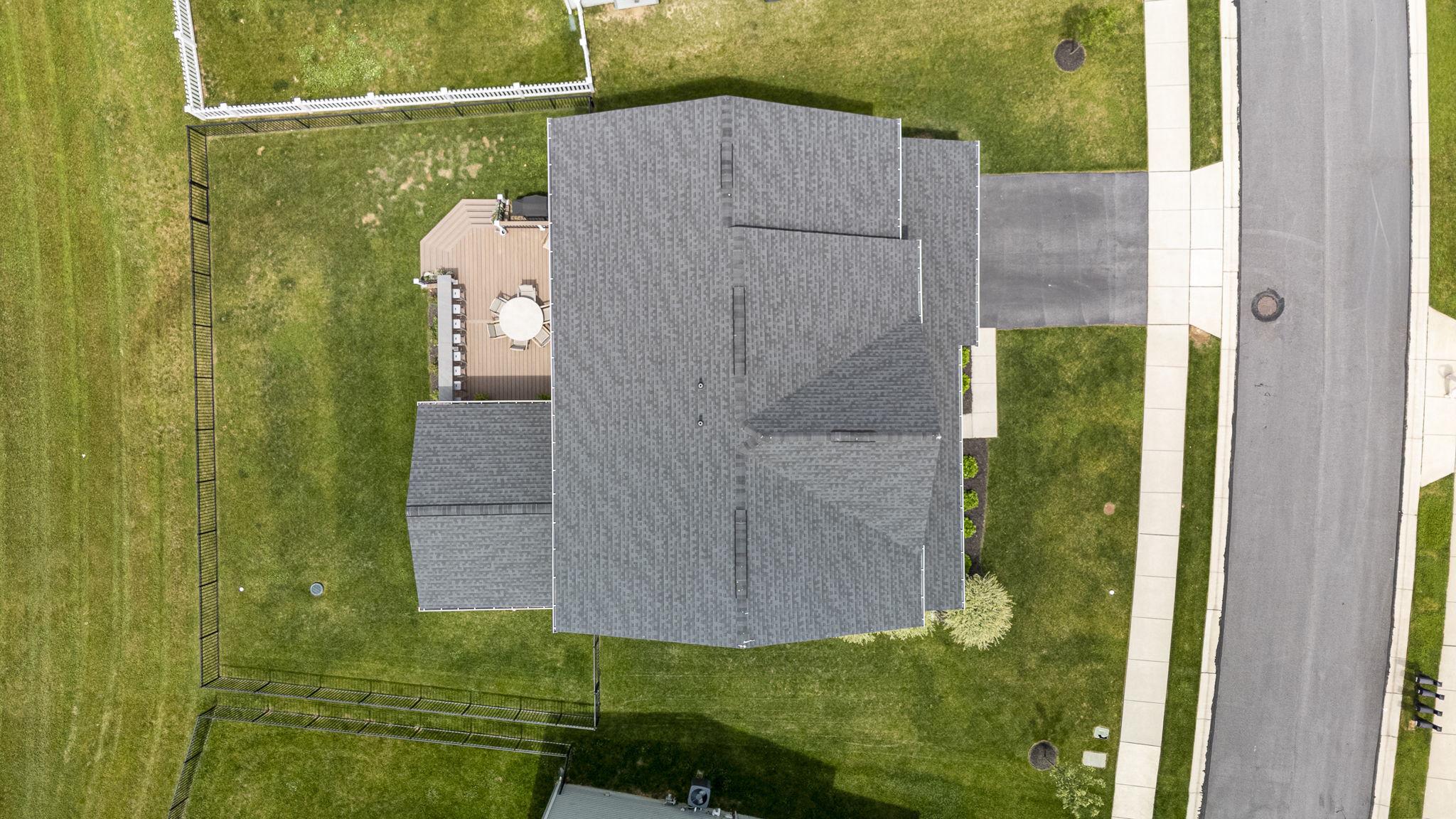 1121 ISABELLA COURT