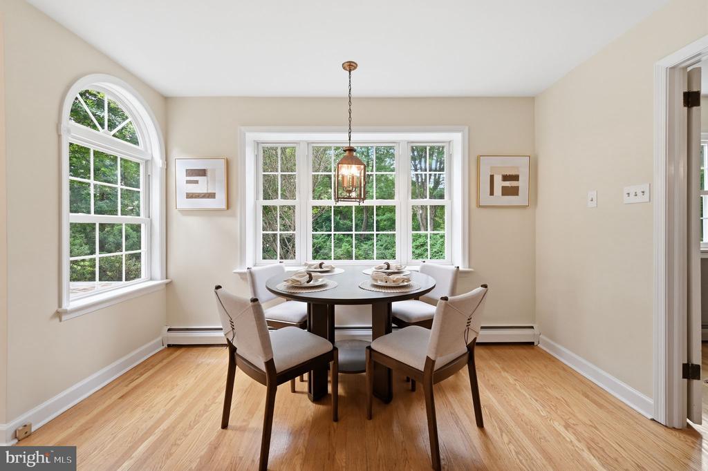 28 WATERVIEW ROAD