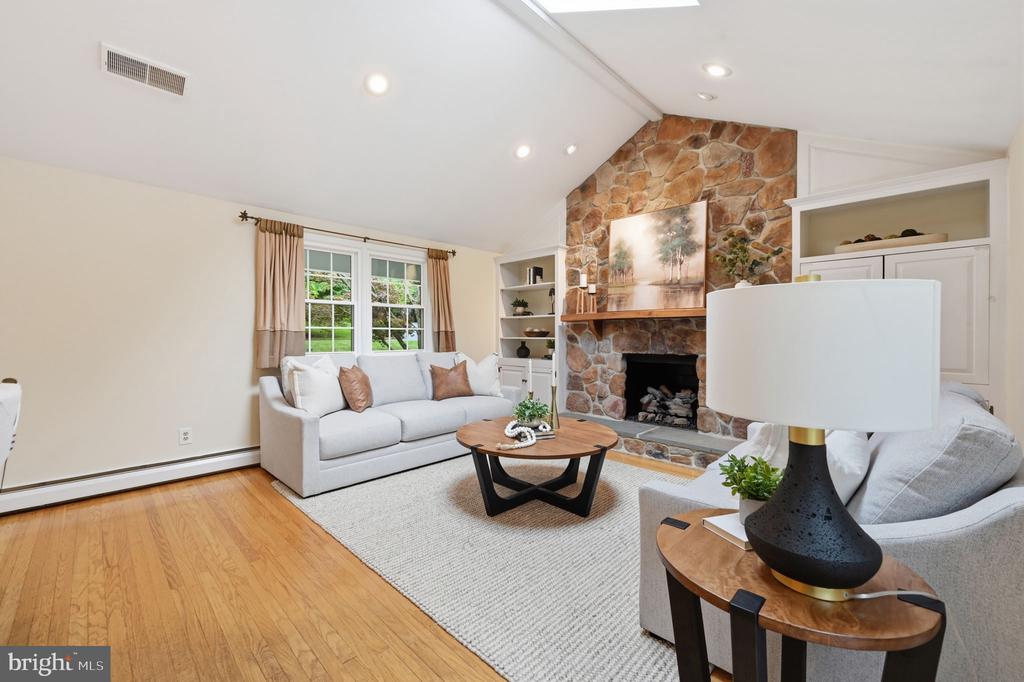 28 WATERVIEW ROAD
