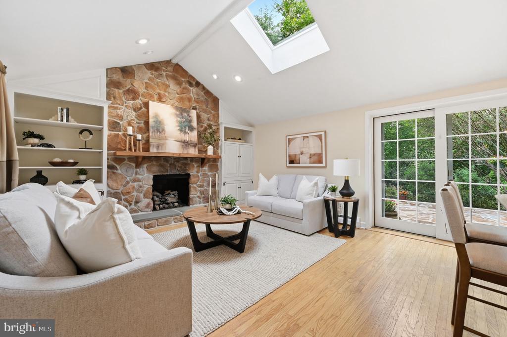 28 WATERVIEW ROAD