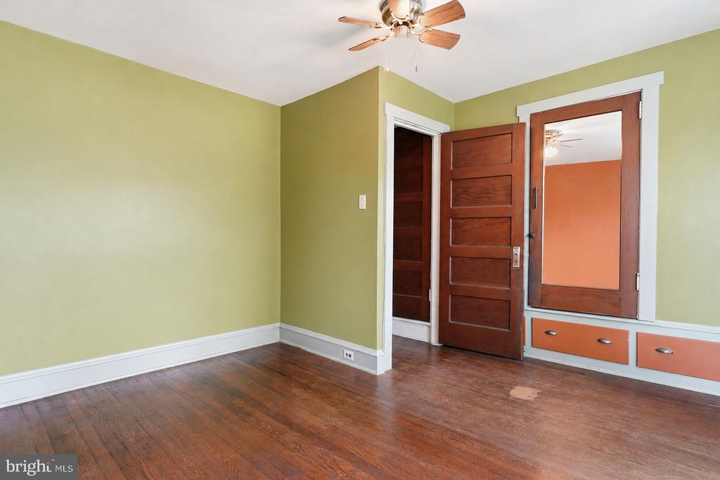 107 E MAIN STREET