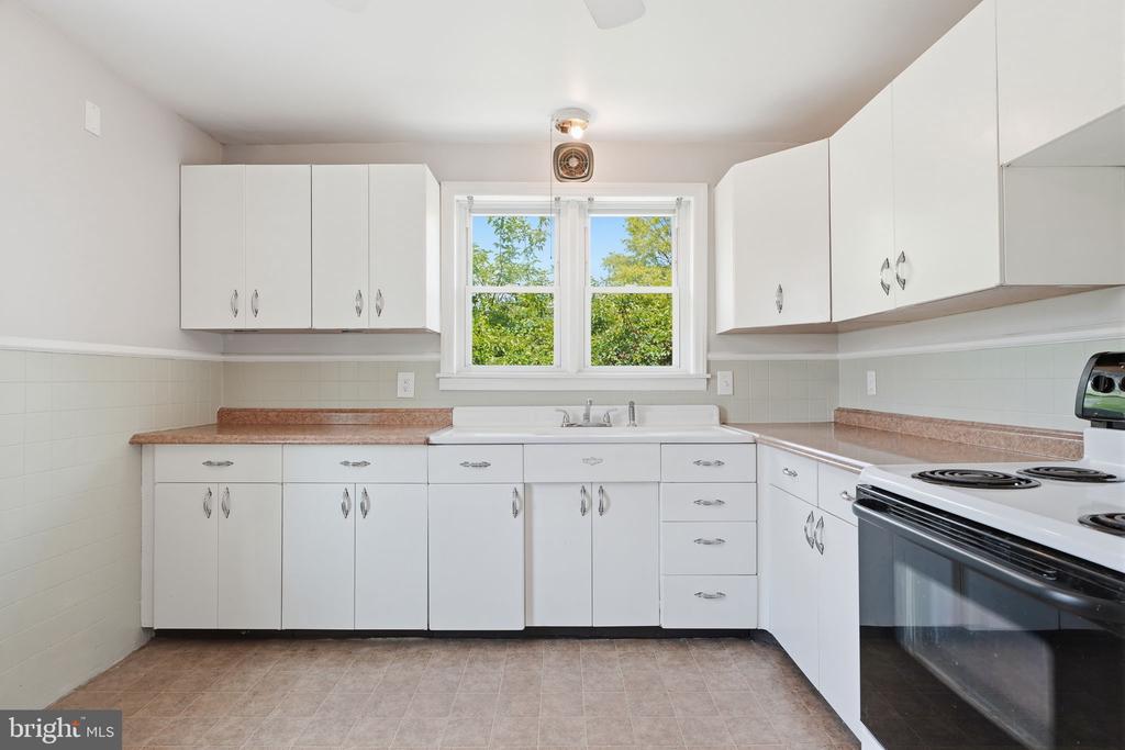 107 E MAIN STREET