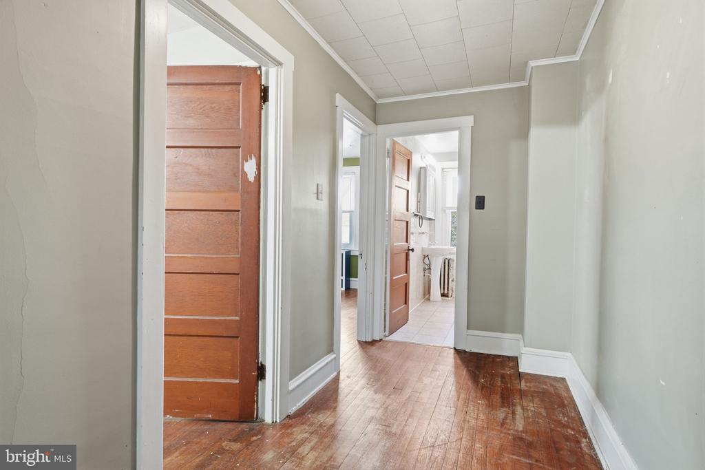 107 E MAIN STREET