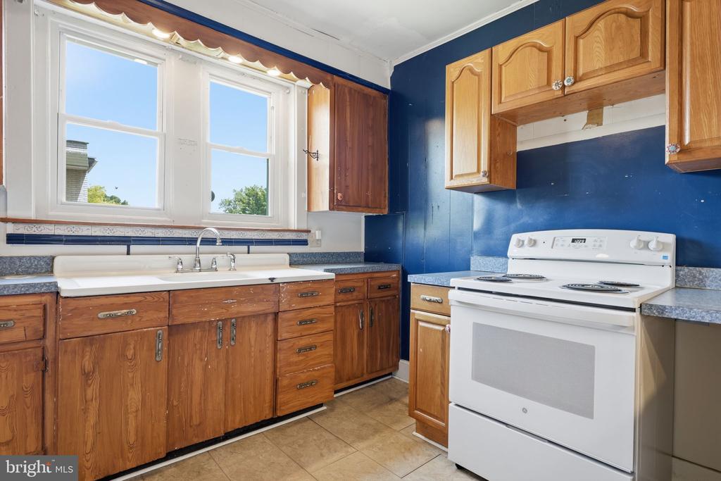 107 E MAIN STREET