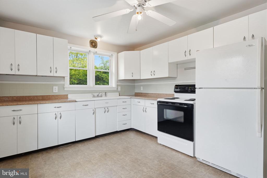 107 E MAIN STREET