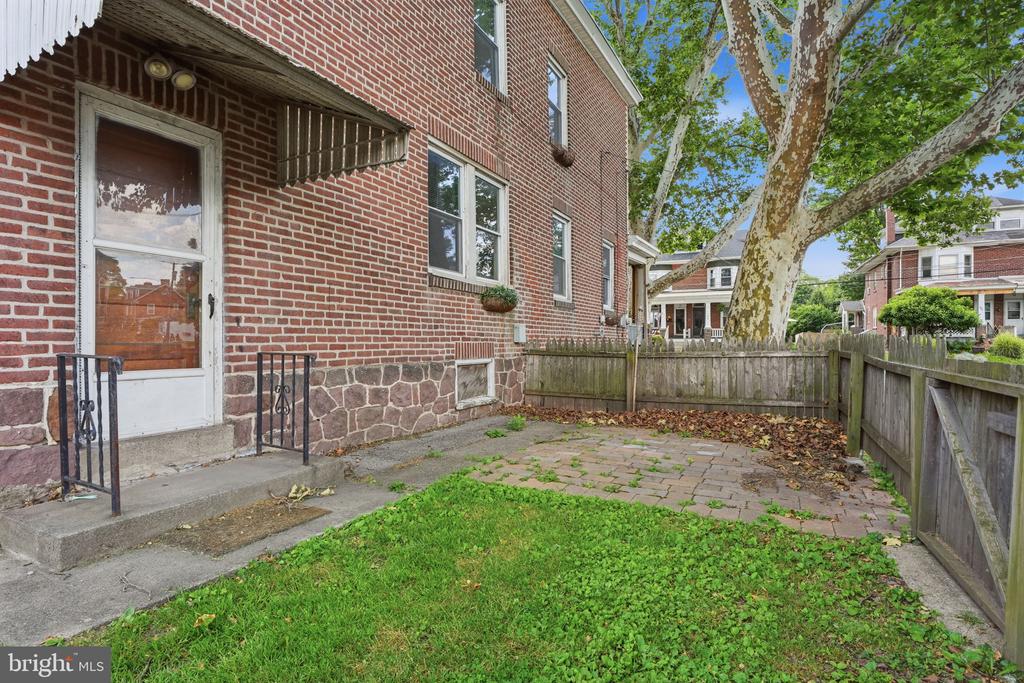 107 E MAIN STREET