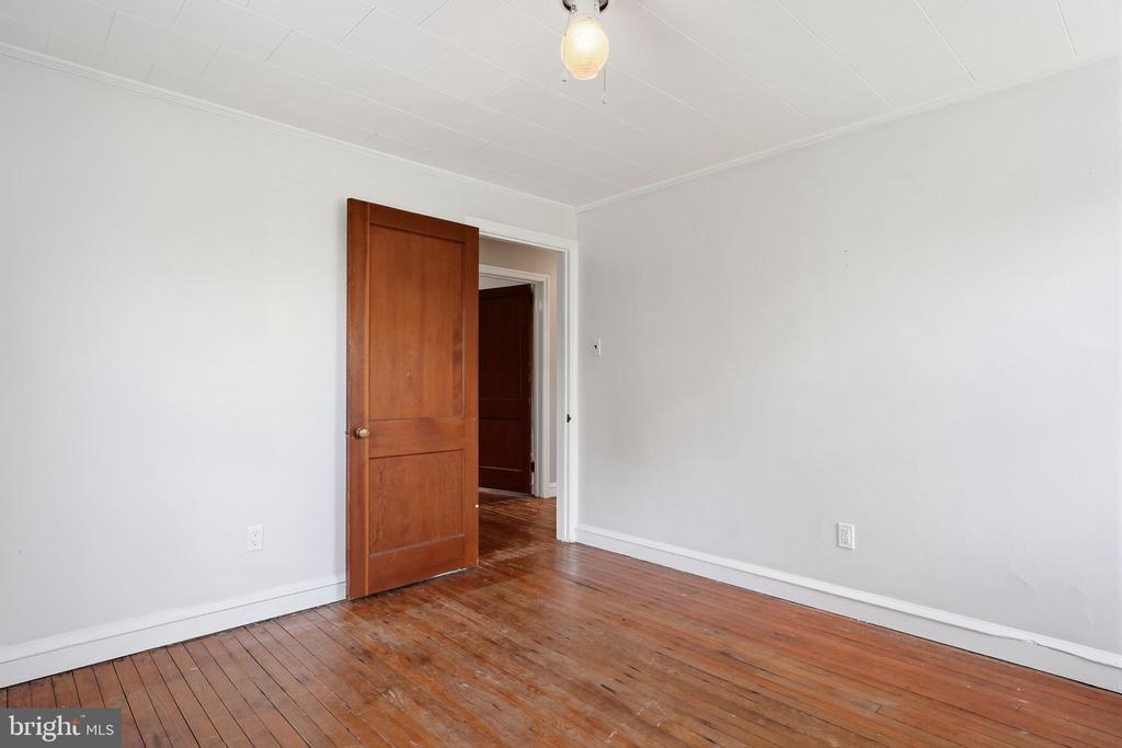 107 E MAIN STREET