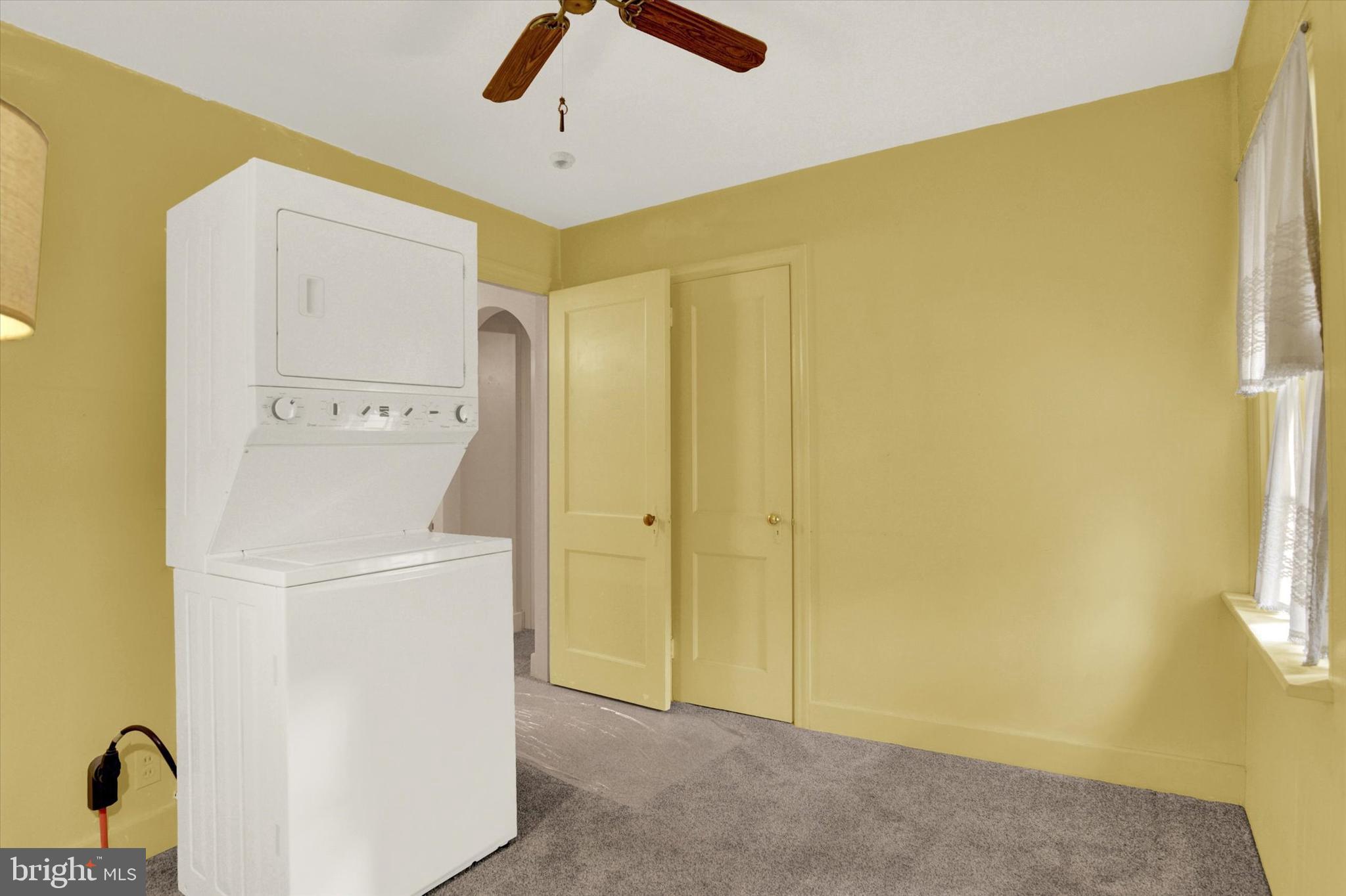 3520 SCHOOLHOUSE LANE